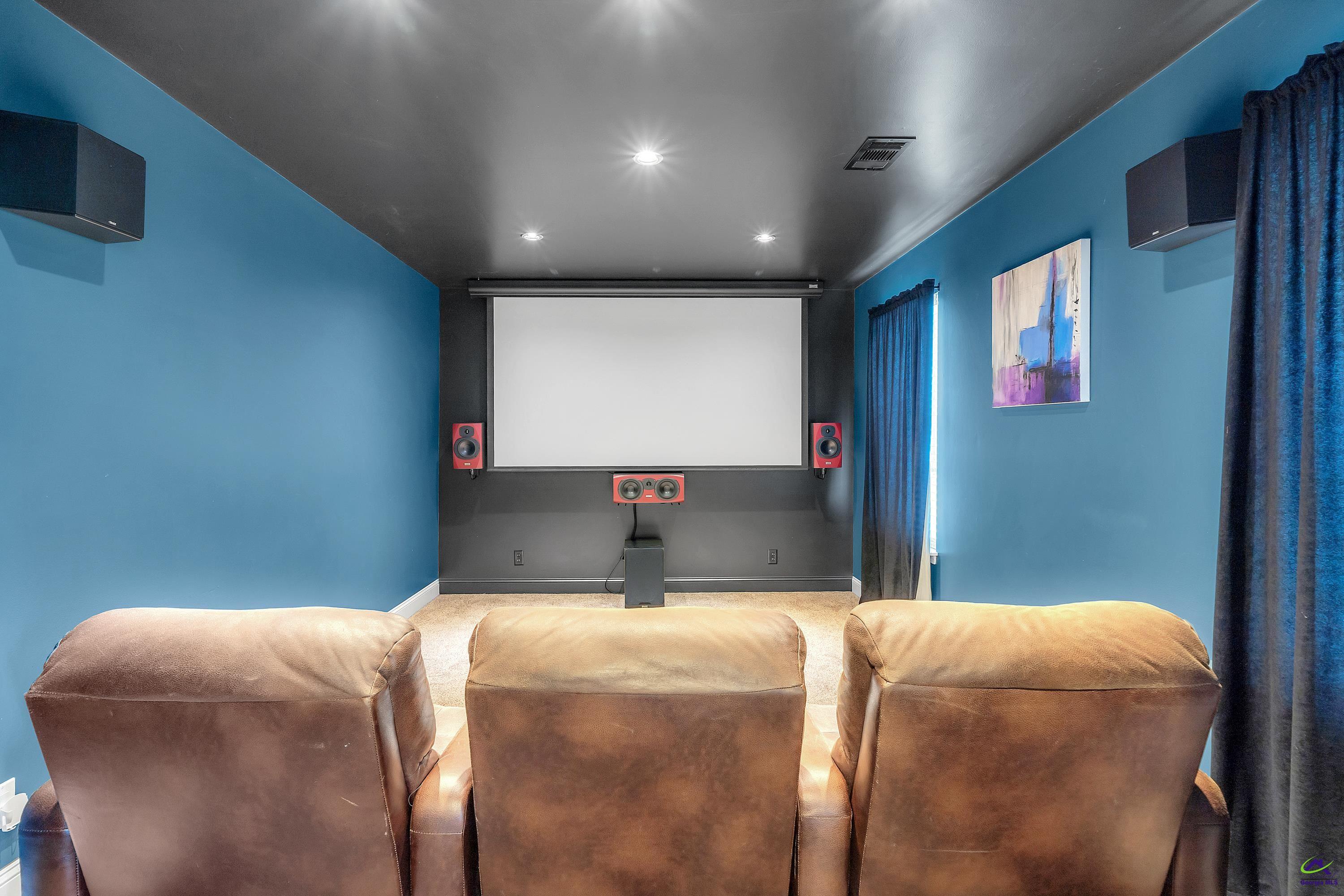 1122 Alma Drive