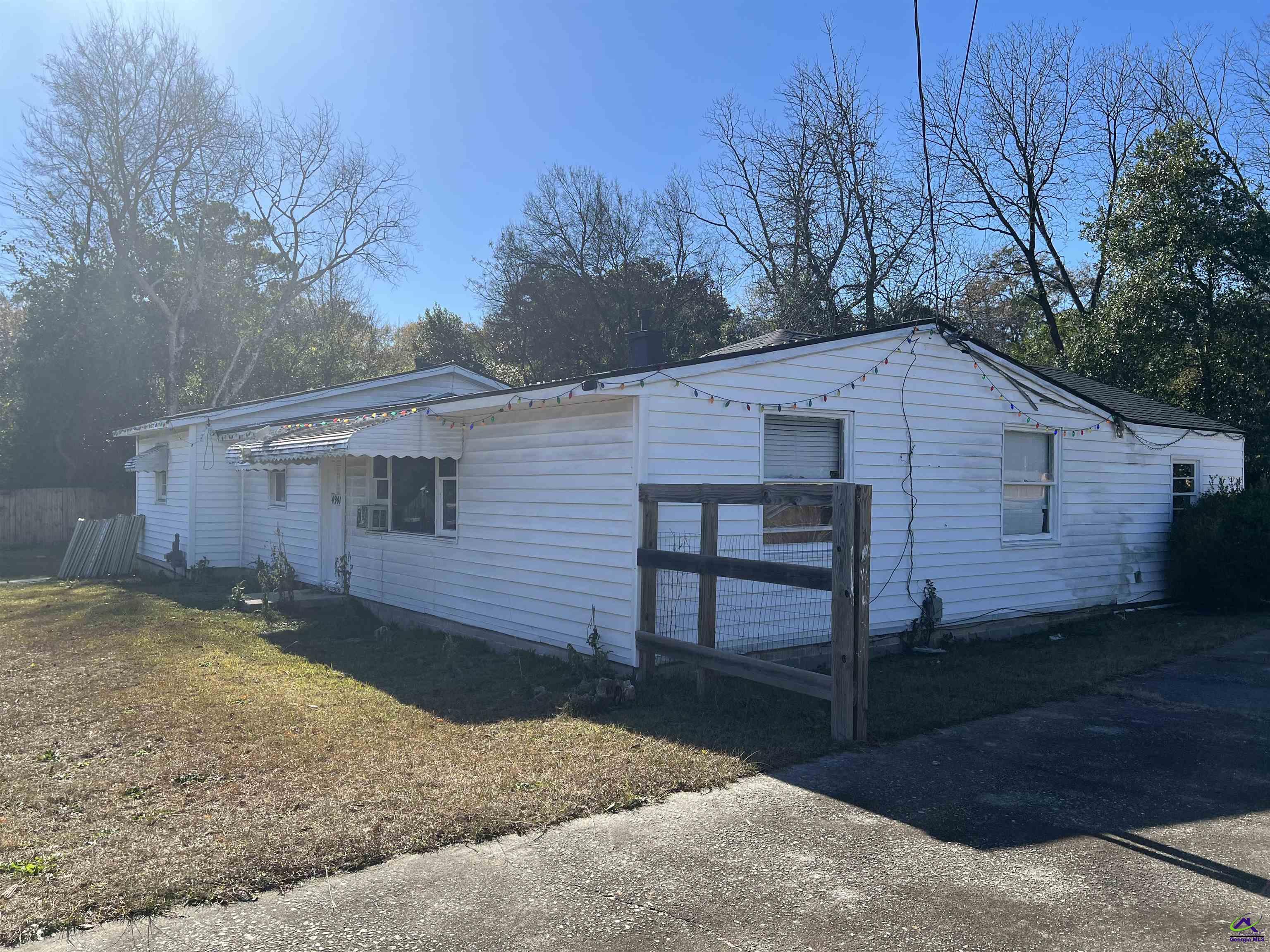 4941 Log Cabin Drive