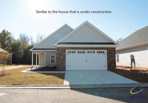 144 Fairway Oaks Drive Perry GA 31069