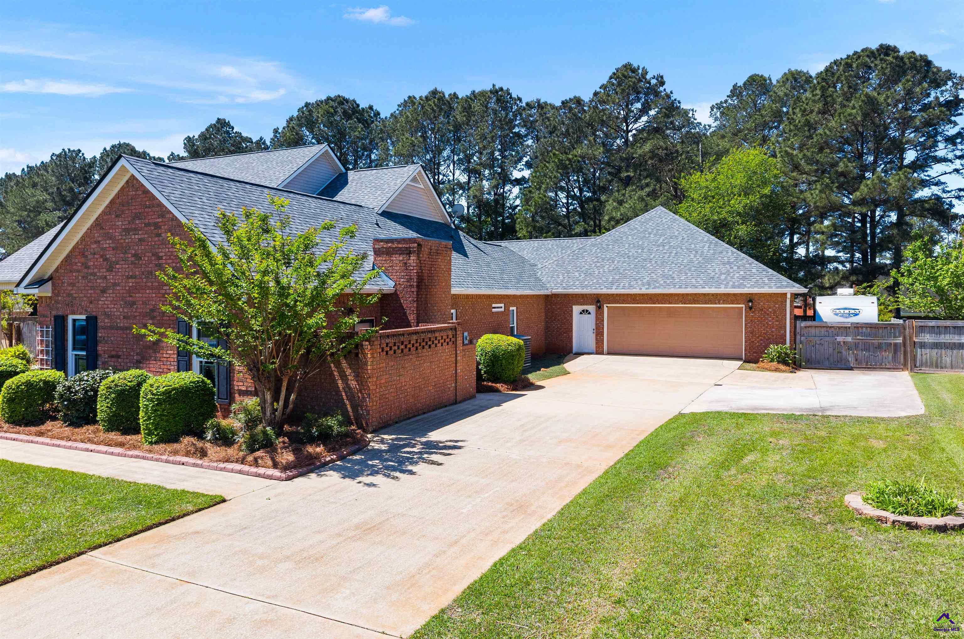 223 Hathersage Drive