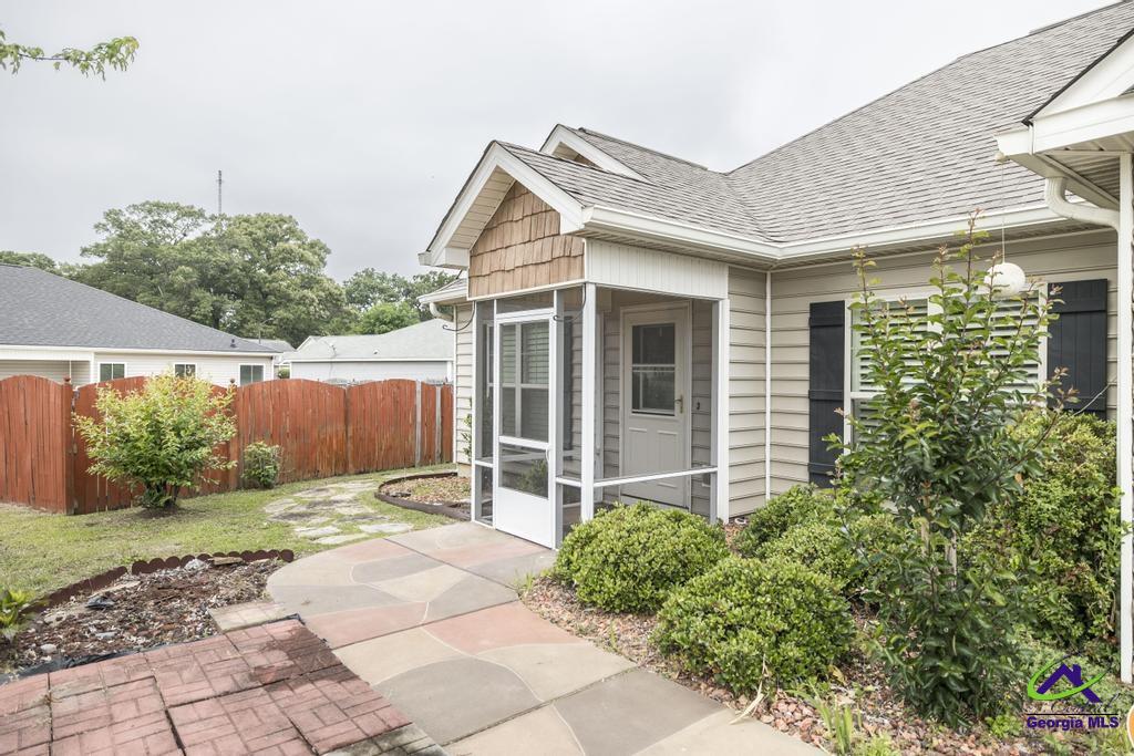 103 Savannah Ln