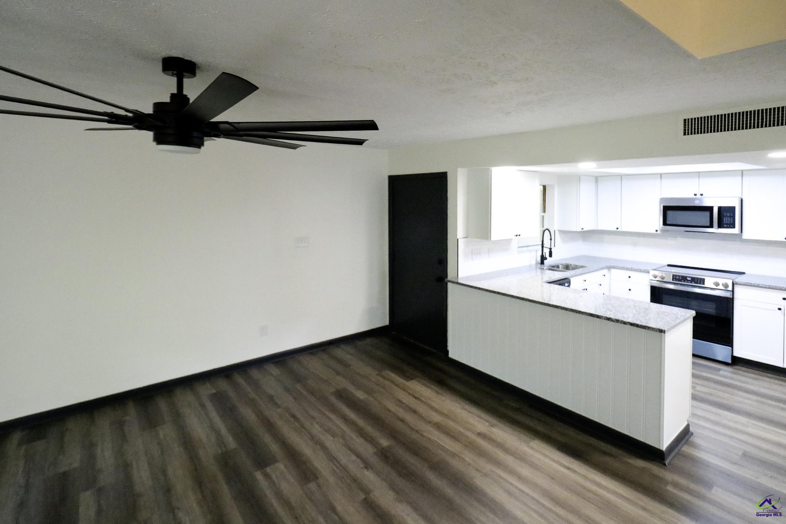 110B Westcliff Center