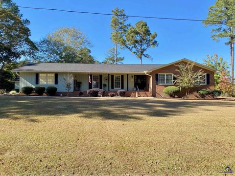 14 Browncroft Street Hawkinsville GA 31036