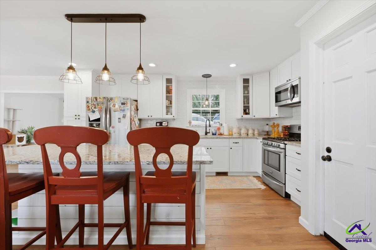 3015 Clairmont Avenue