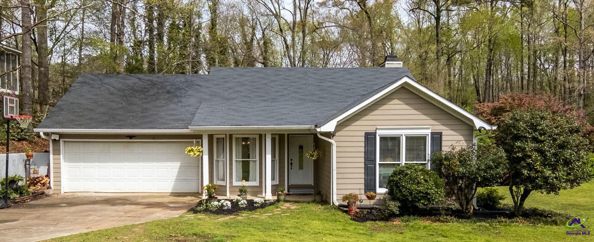 113 Rivoli Oaks Circle