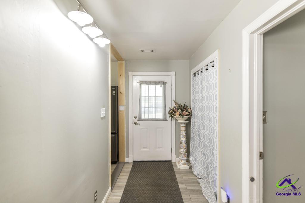 3261 Walden Road