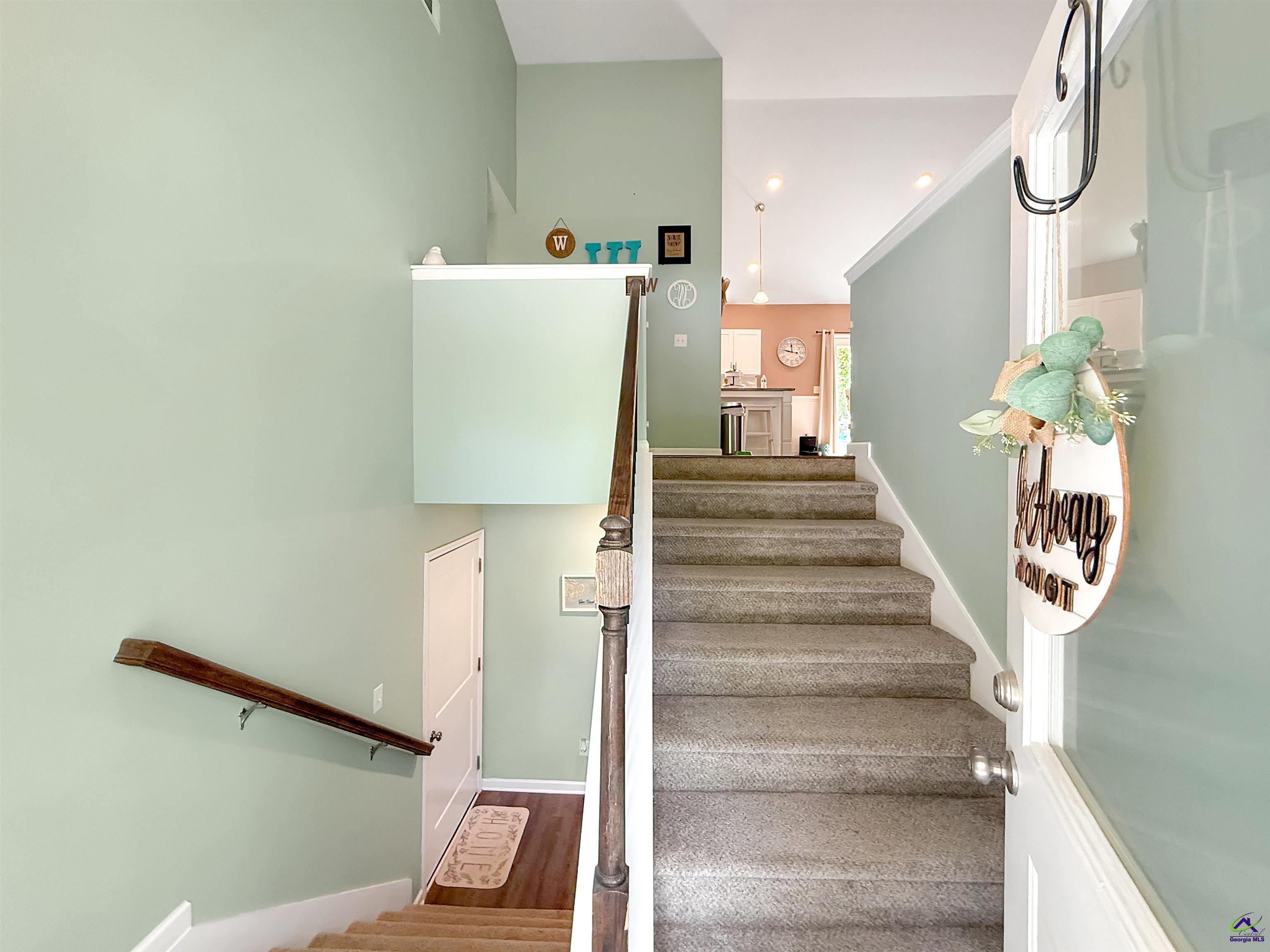 118 Meadowlark Drive