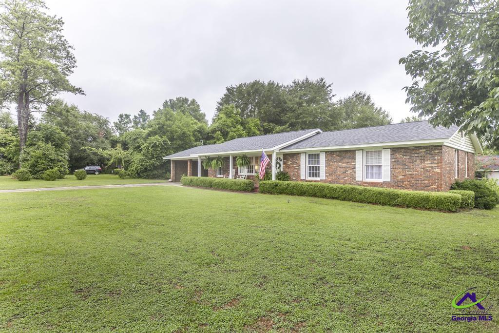 1607 Marshall Circle