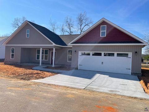 118 Pecan St Cochran GA 31014