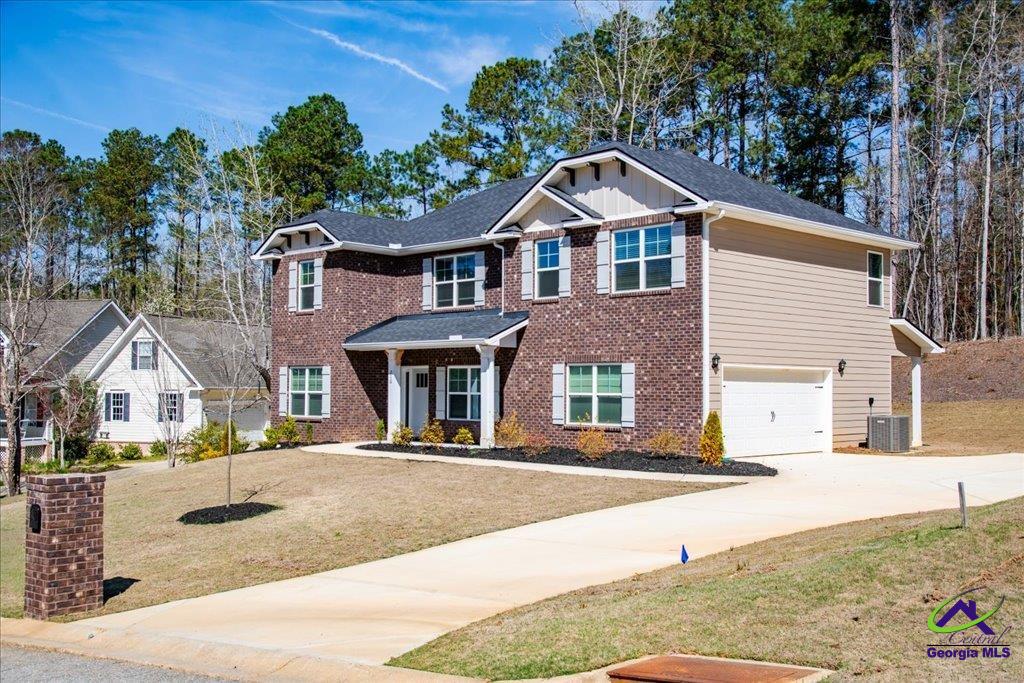 210 Carsons Walk