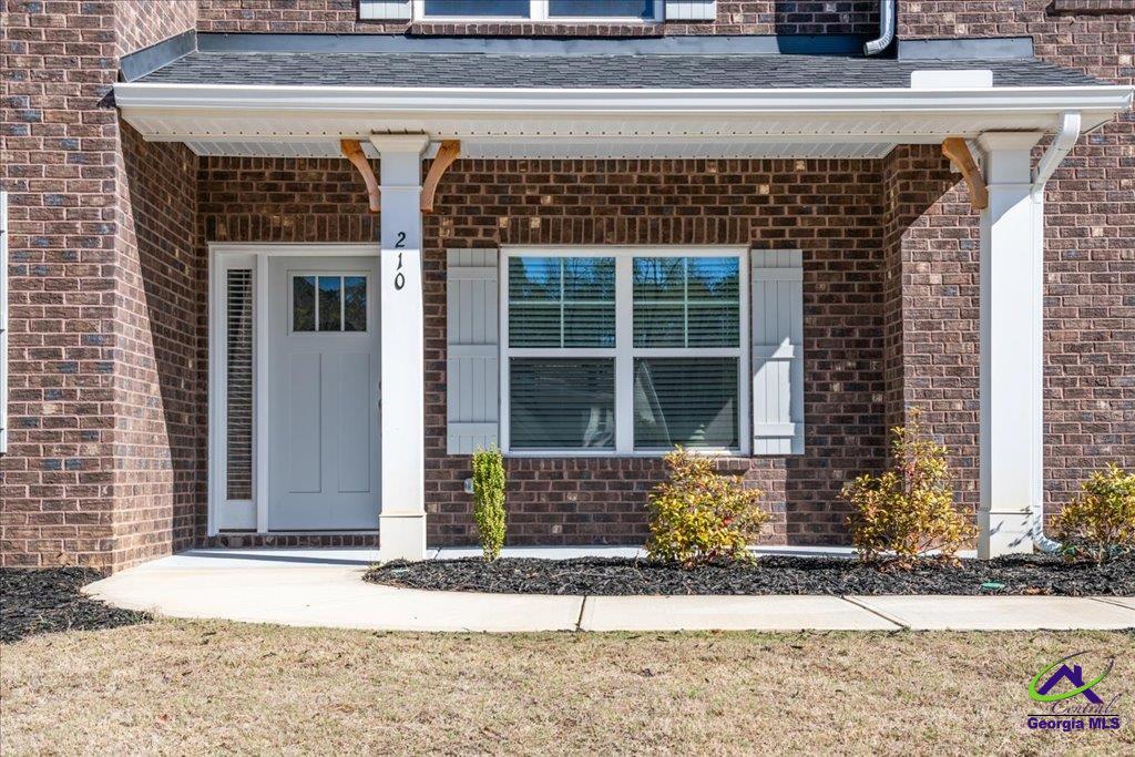 210 Carsons Walk
