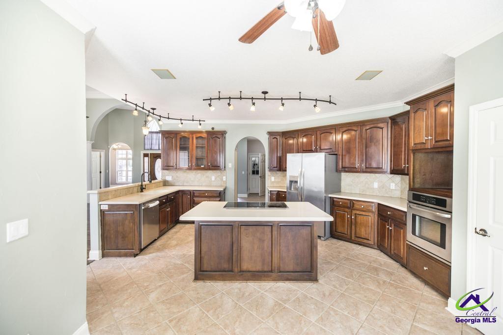 208 Twelve Oaks Drive