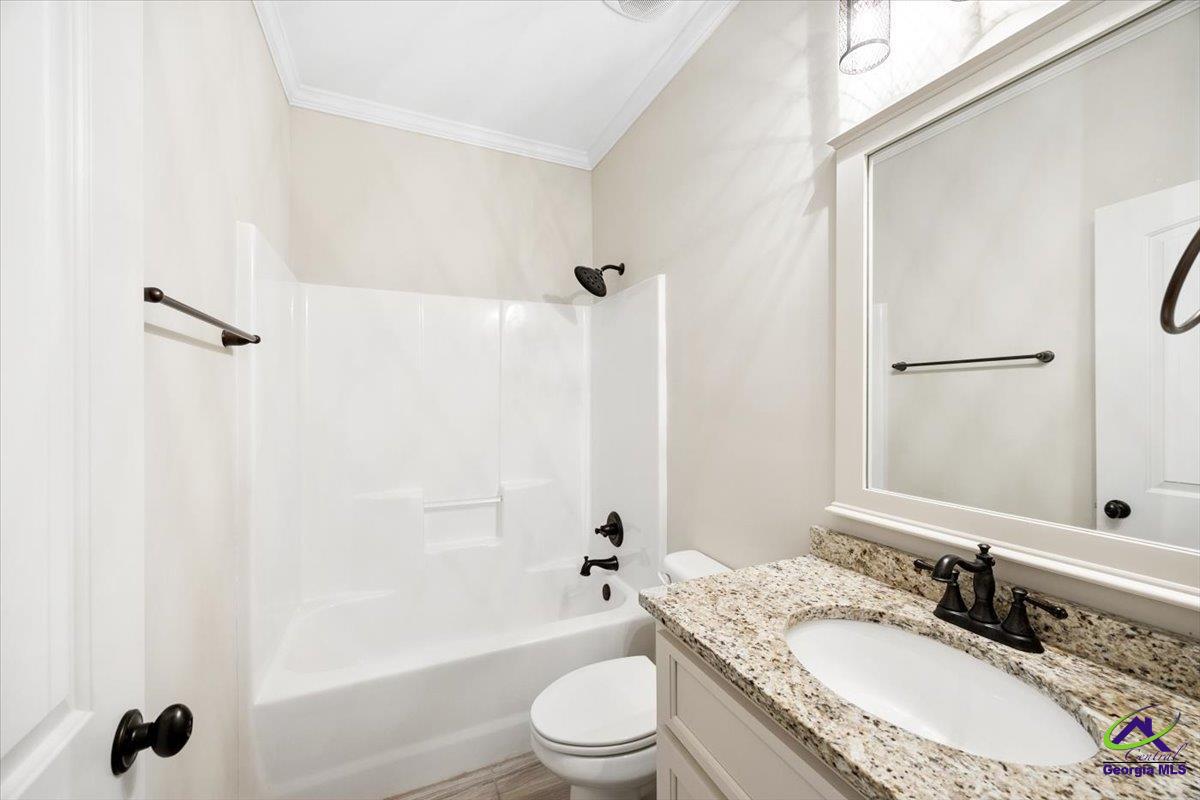 135 Broadleaf Drive