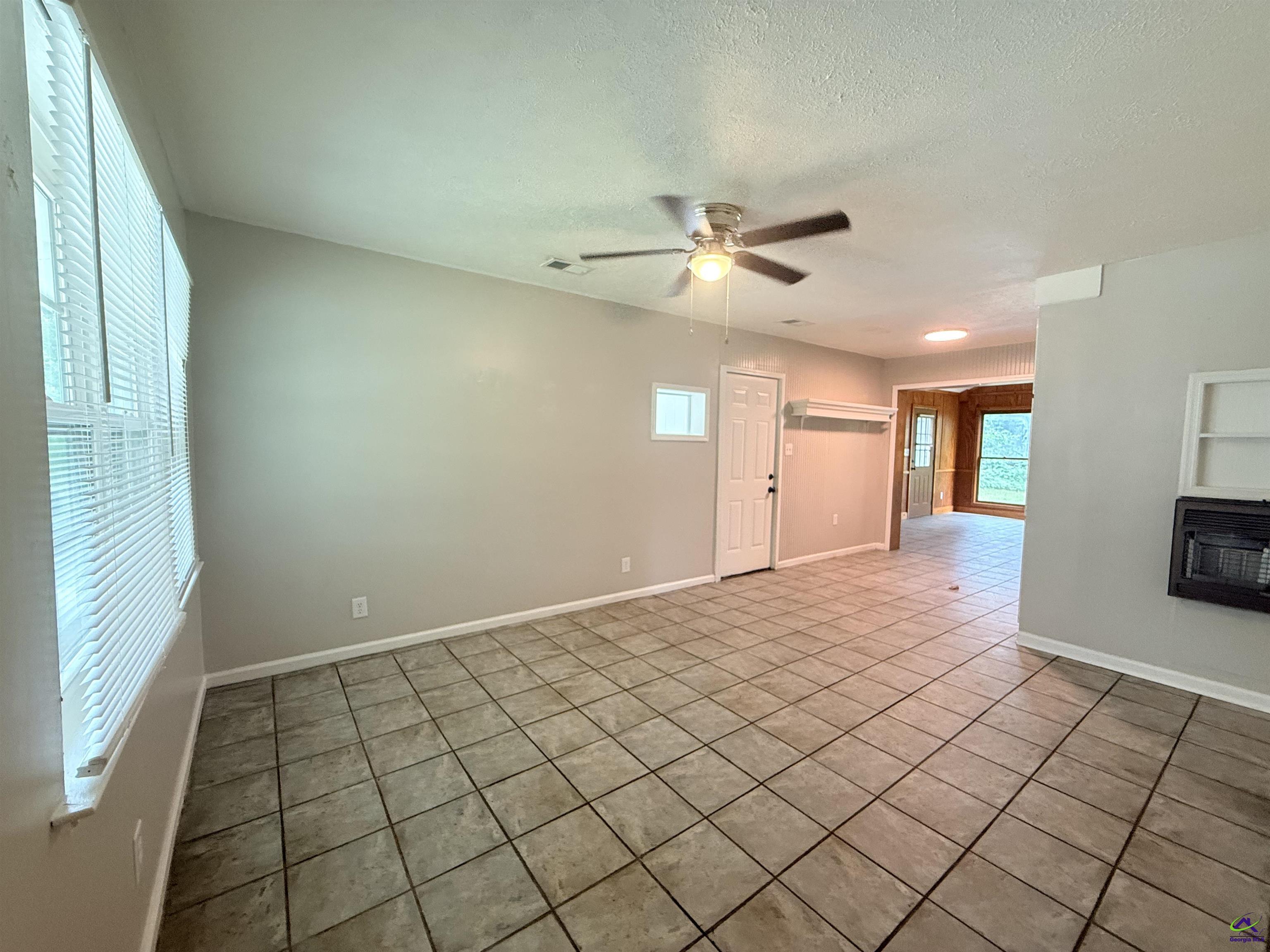 127 Kirkwood Circle