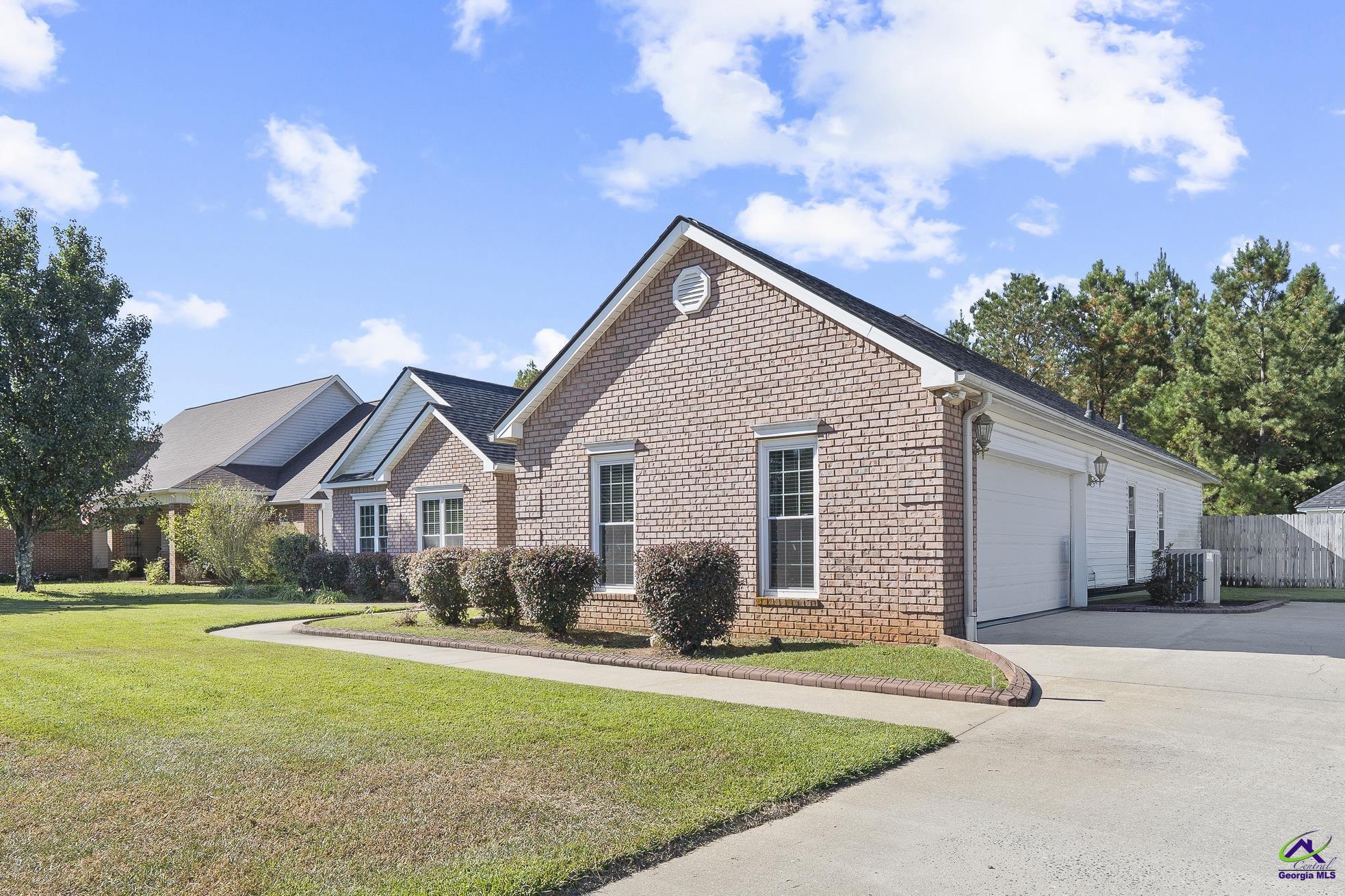 269 Ellicott Drive