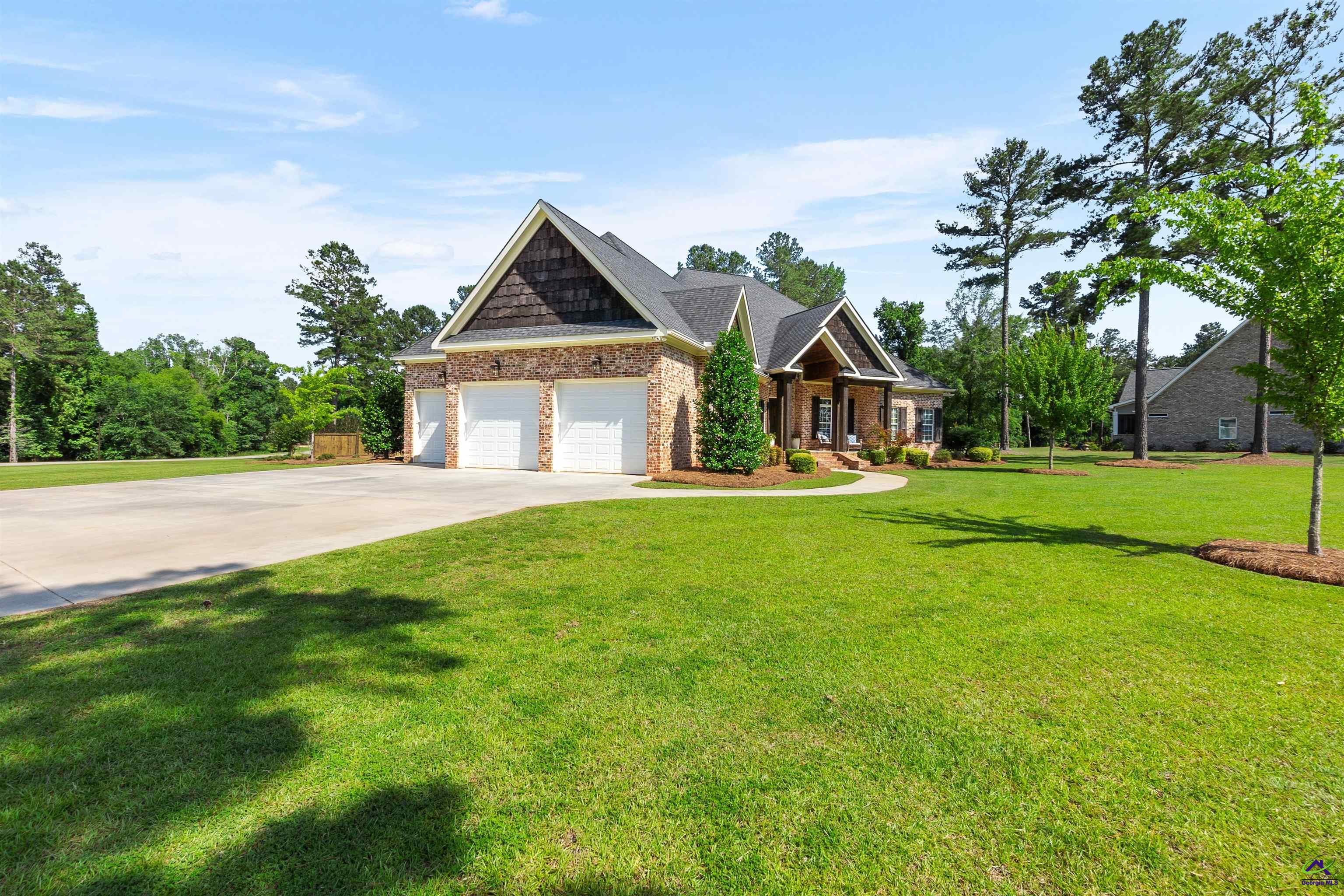 1031 Rock Road