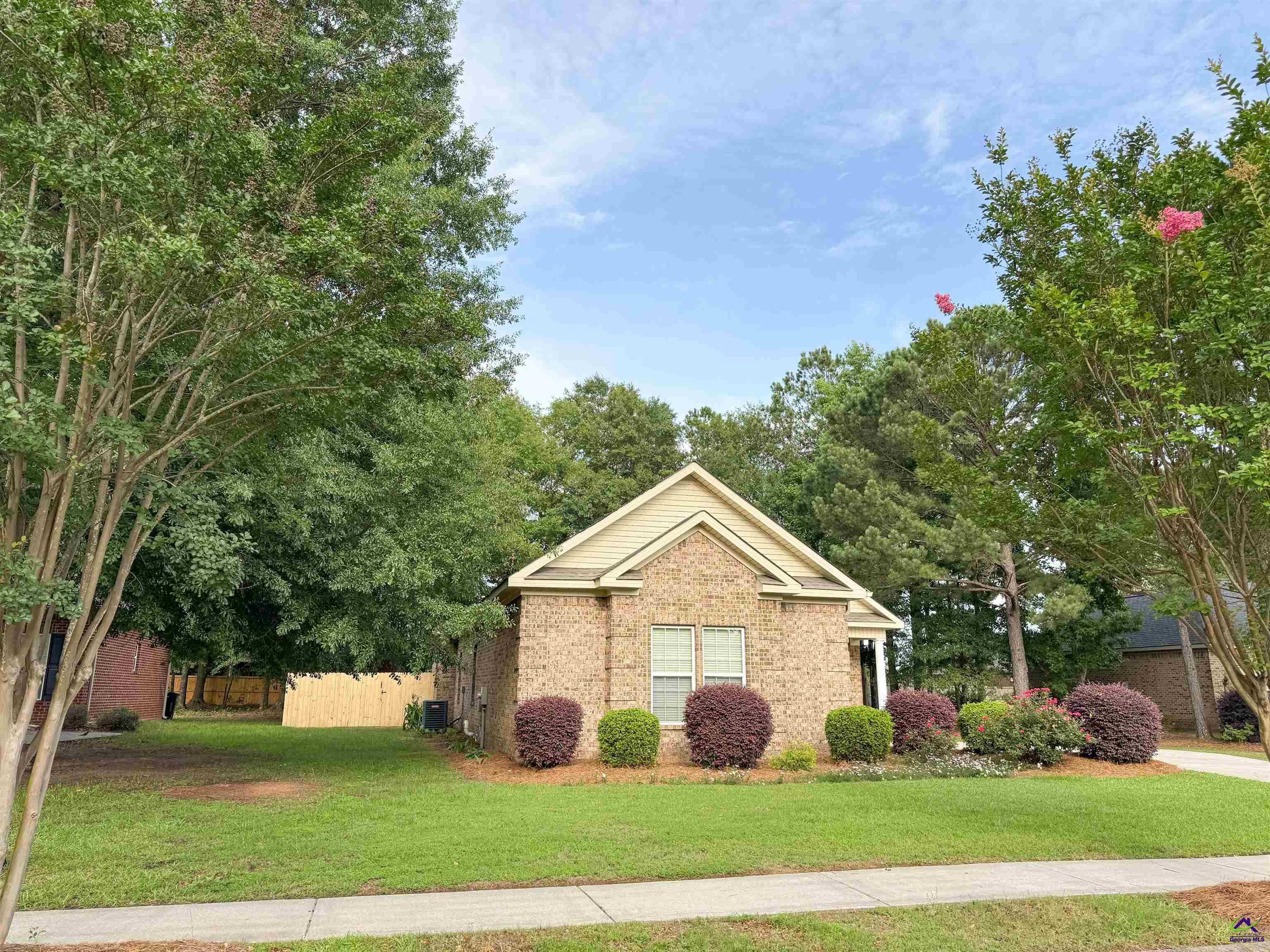 210 Timber Ridge Blvd