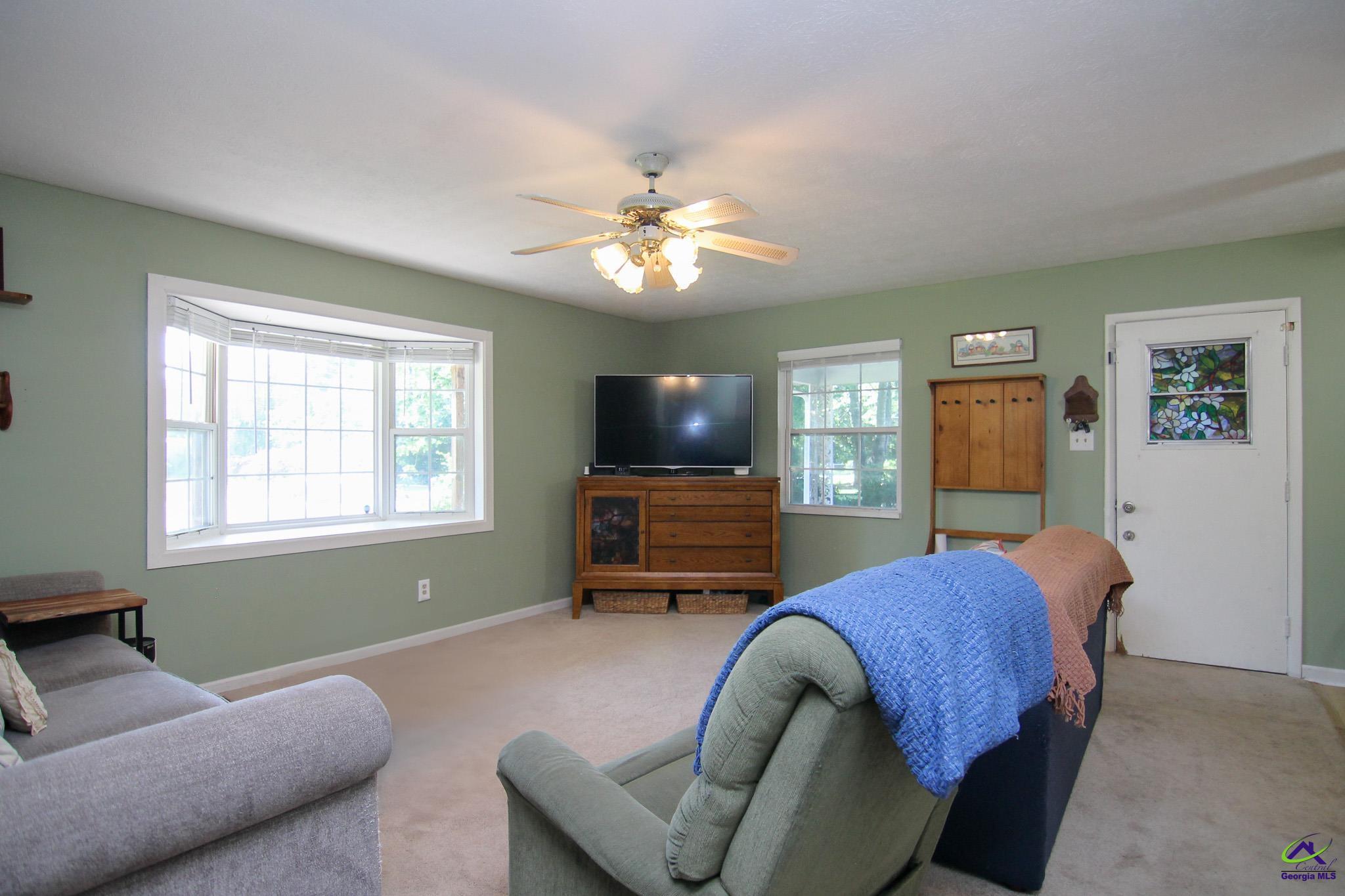 164 Peach Road