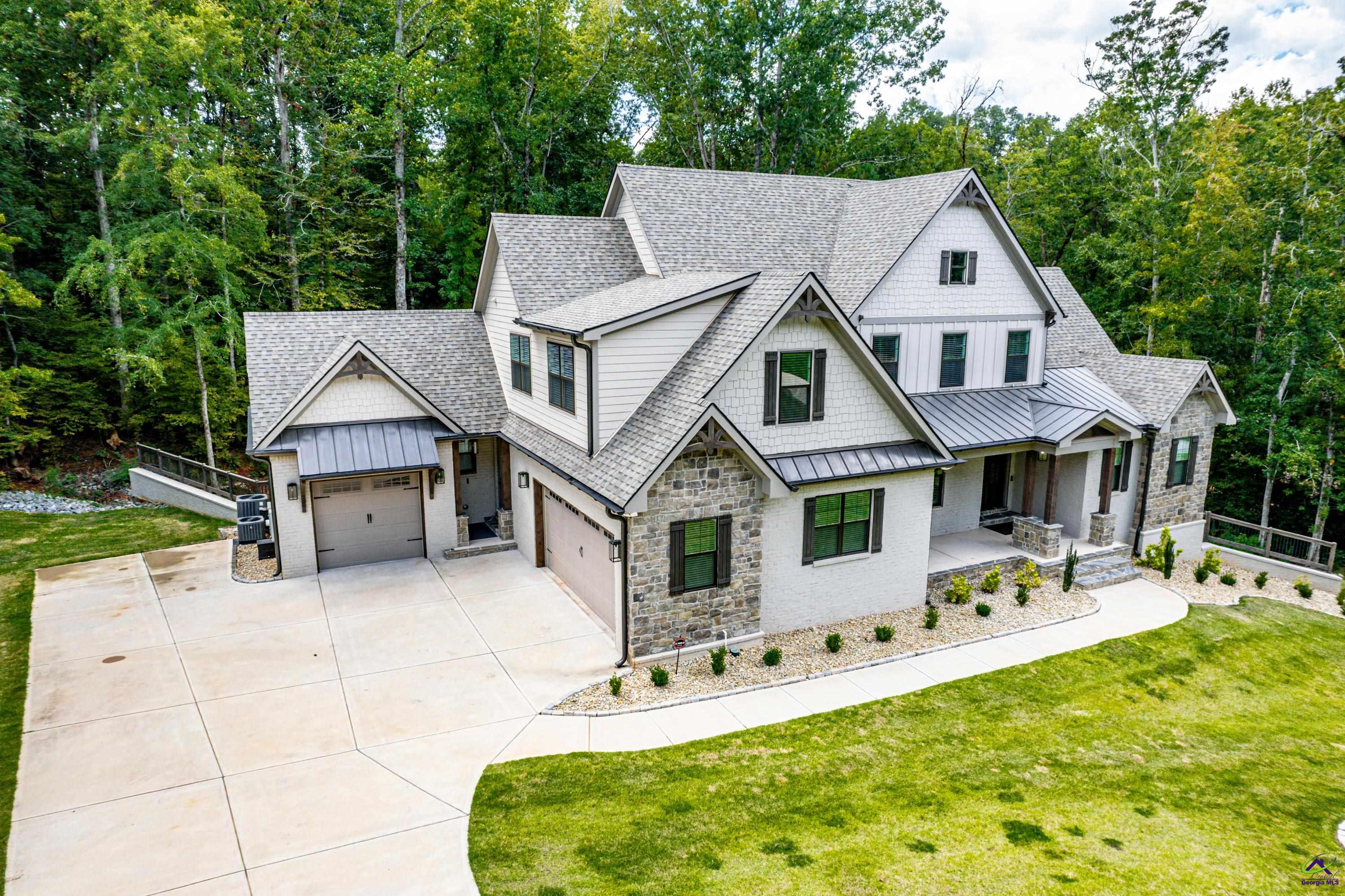 105 Fox Court
