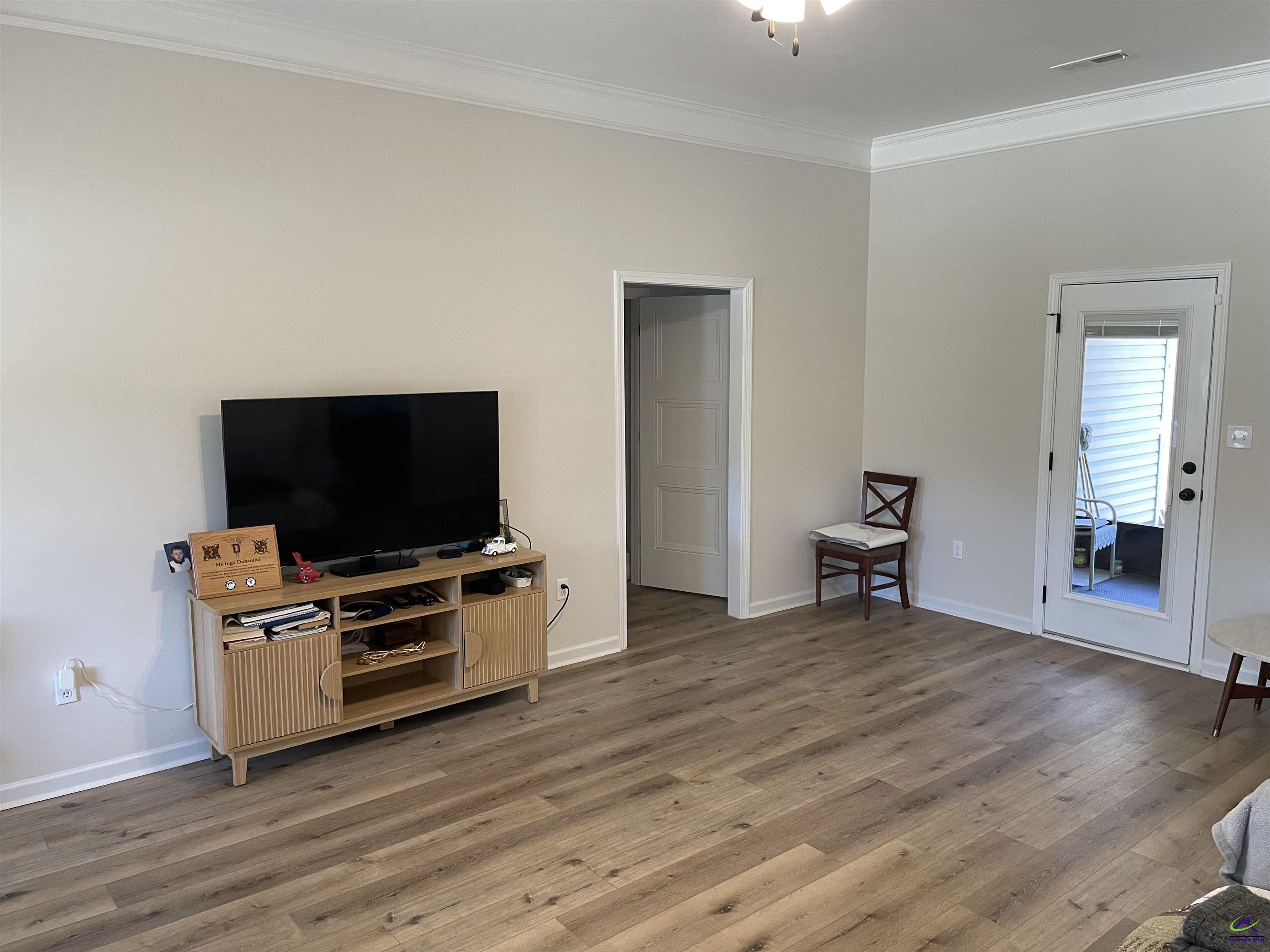 152 Long Pine Circle