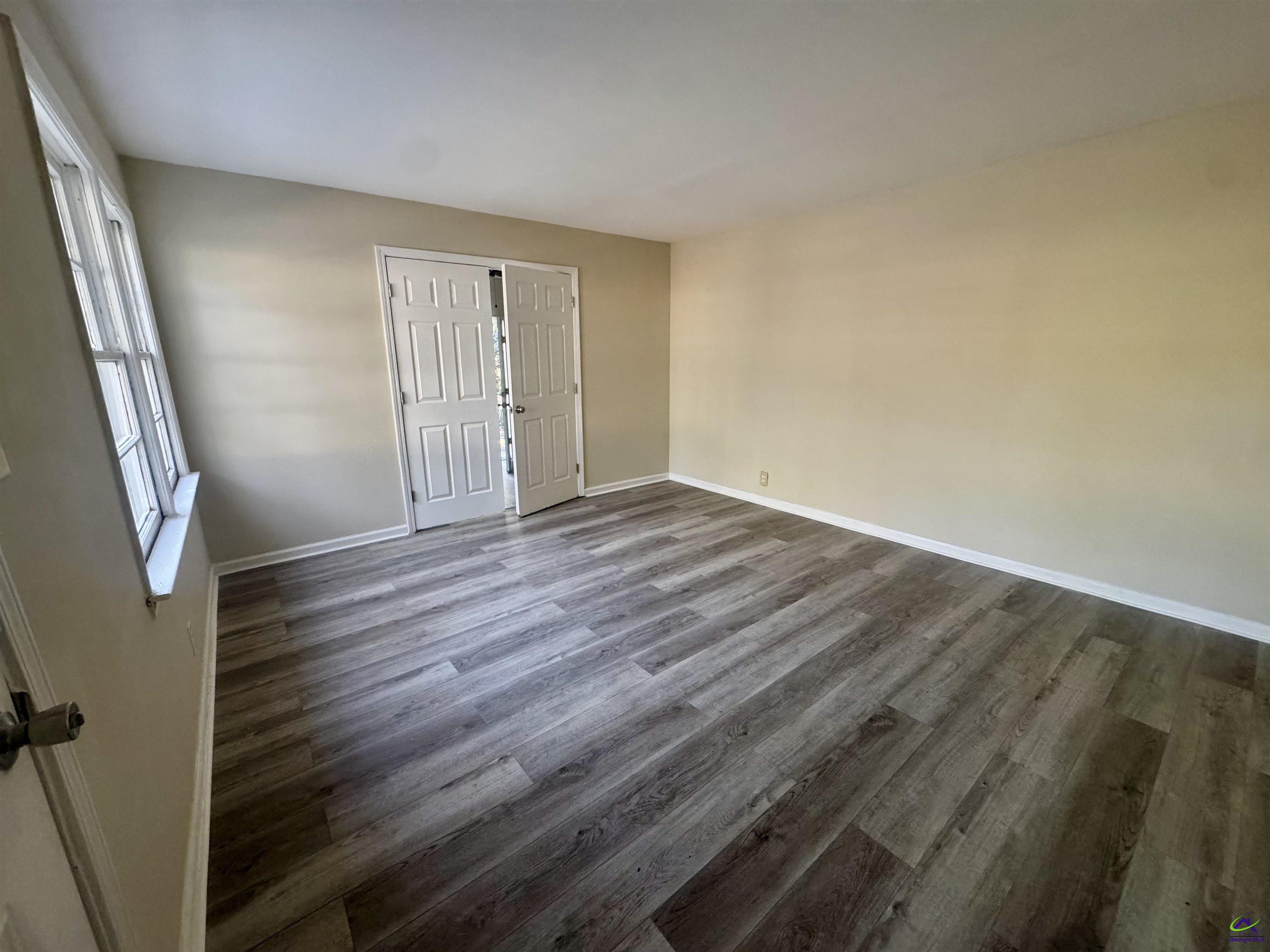 4226 Robinson Circle