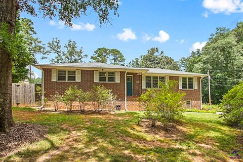 119 Country Club Drive Forsyth GA 31029