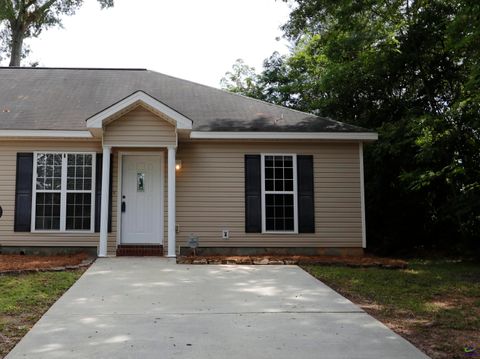 13 Pine Shadow Court Centerville GA 31028