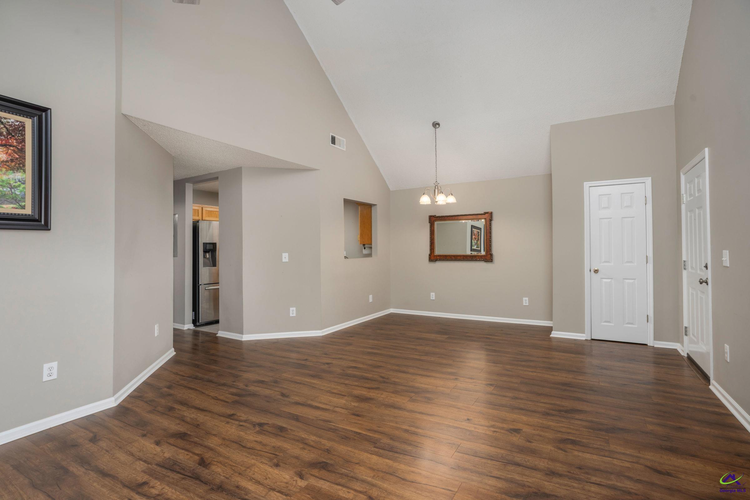109 Country Cove