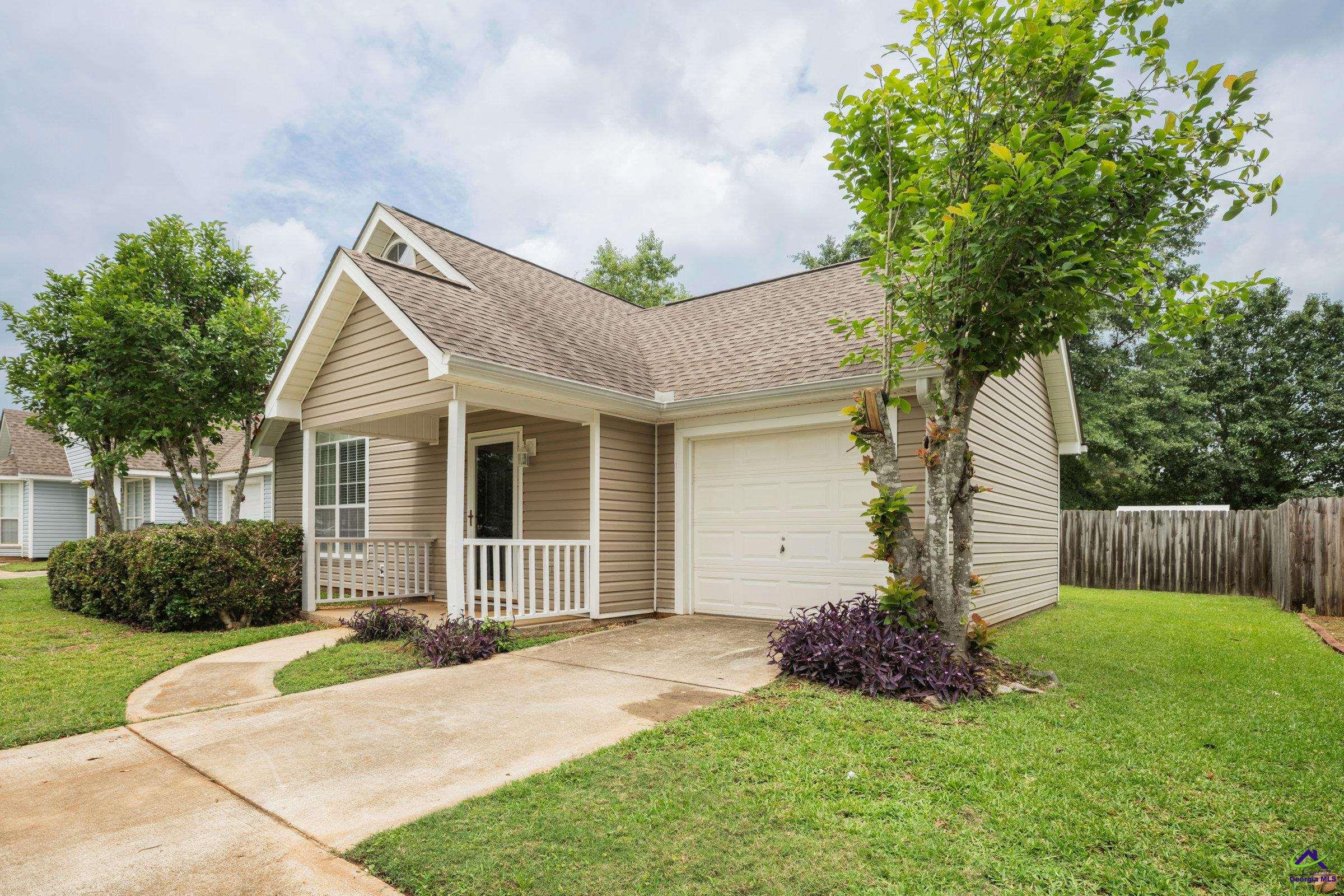 109 Country Cove