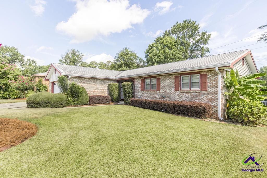 103 Sunnybrook Ct.