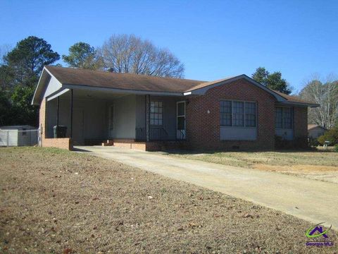 6 Hampton Square Warner Robins GA 31088