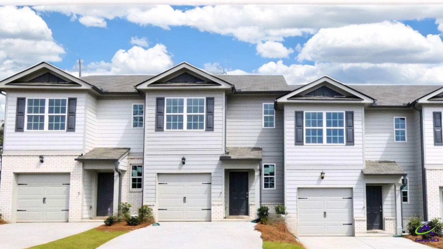 118 Kenmore Circle