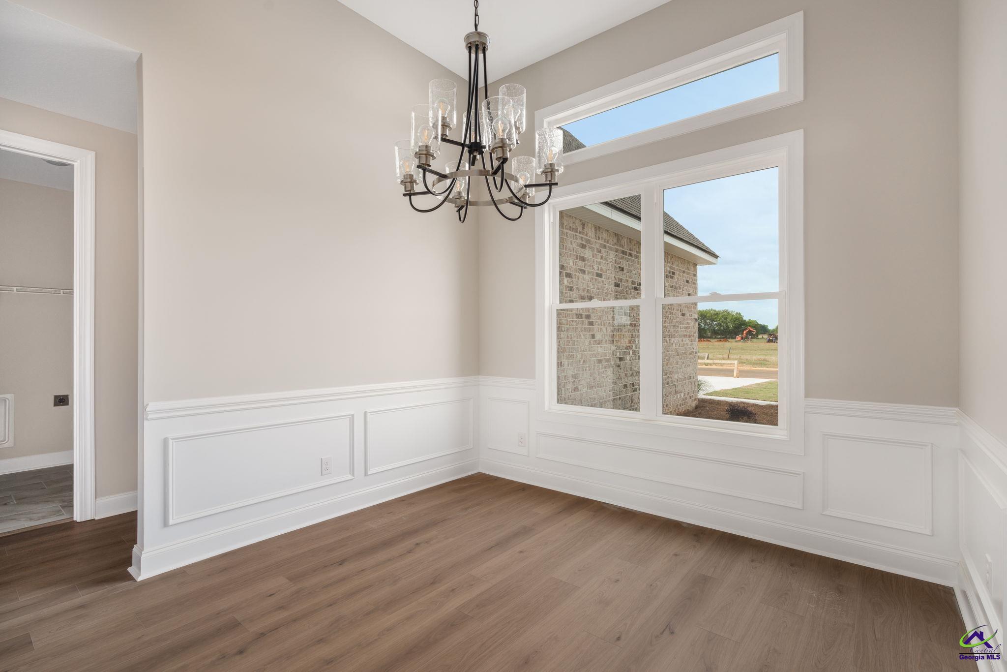 218 Farmland Circle