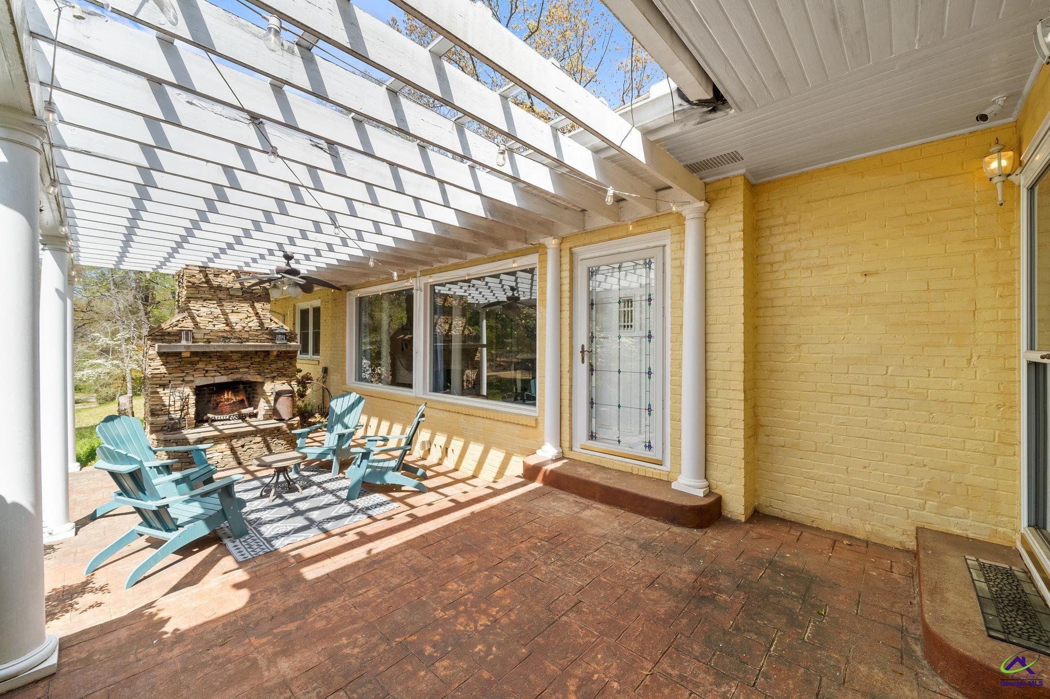 610 Woodland Drive