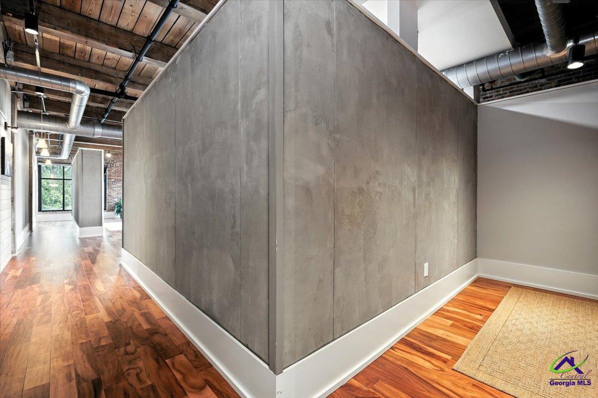 598 3rd Street
