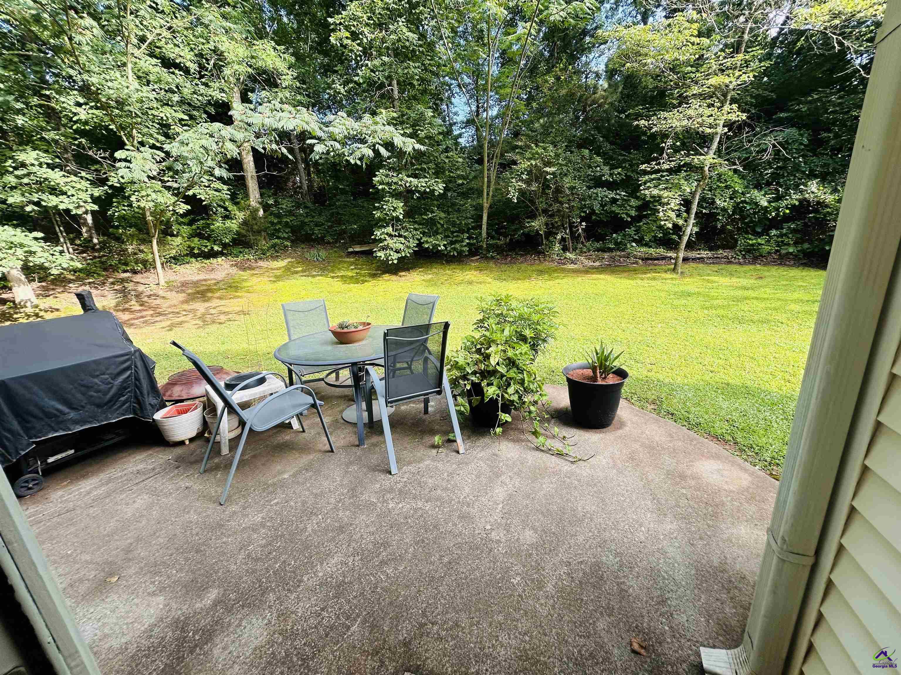 110 Shelby Oaks Trail