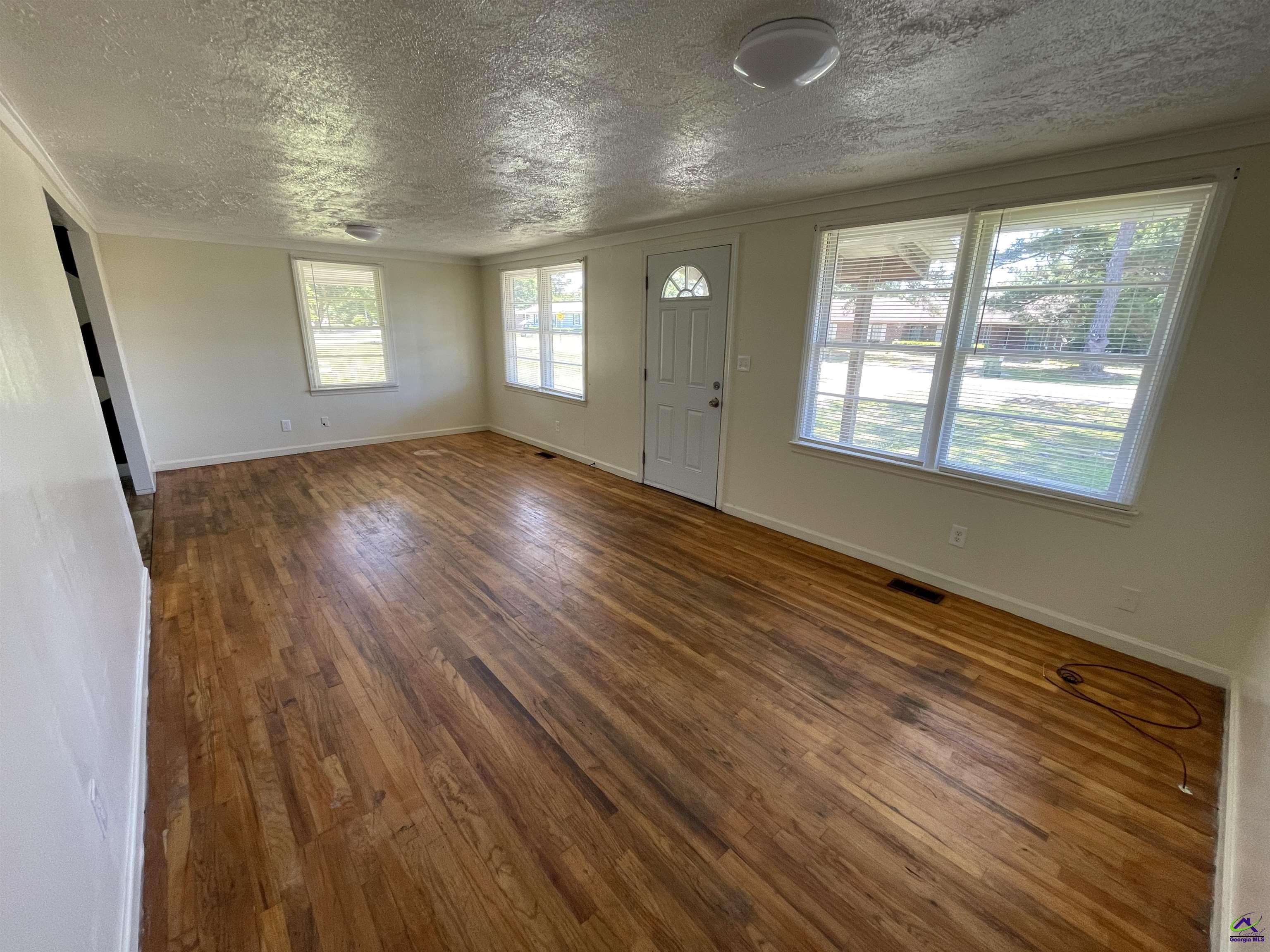126 Plover Road