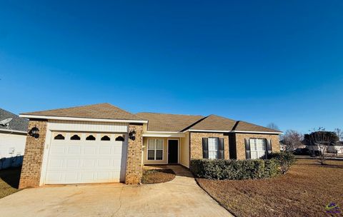 105 Selena Court Warner Robins GA 31088