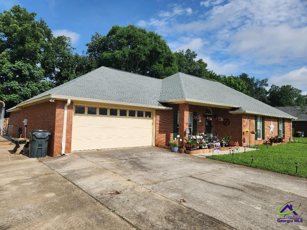 115 Settlers Trail
