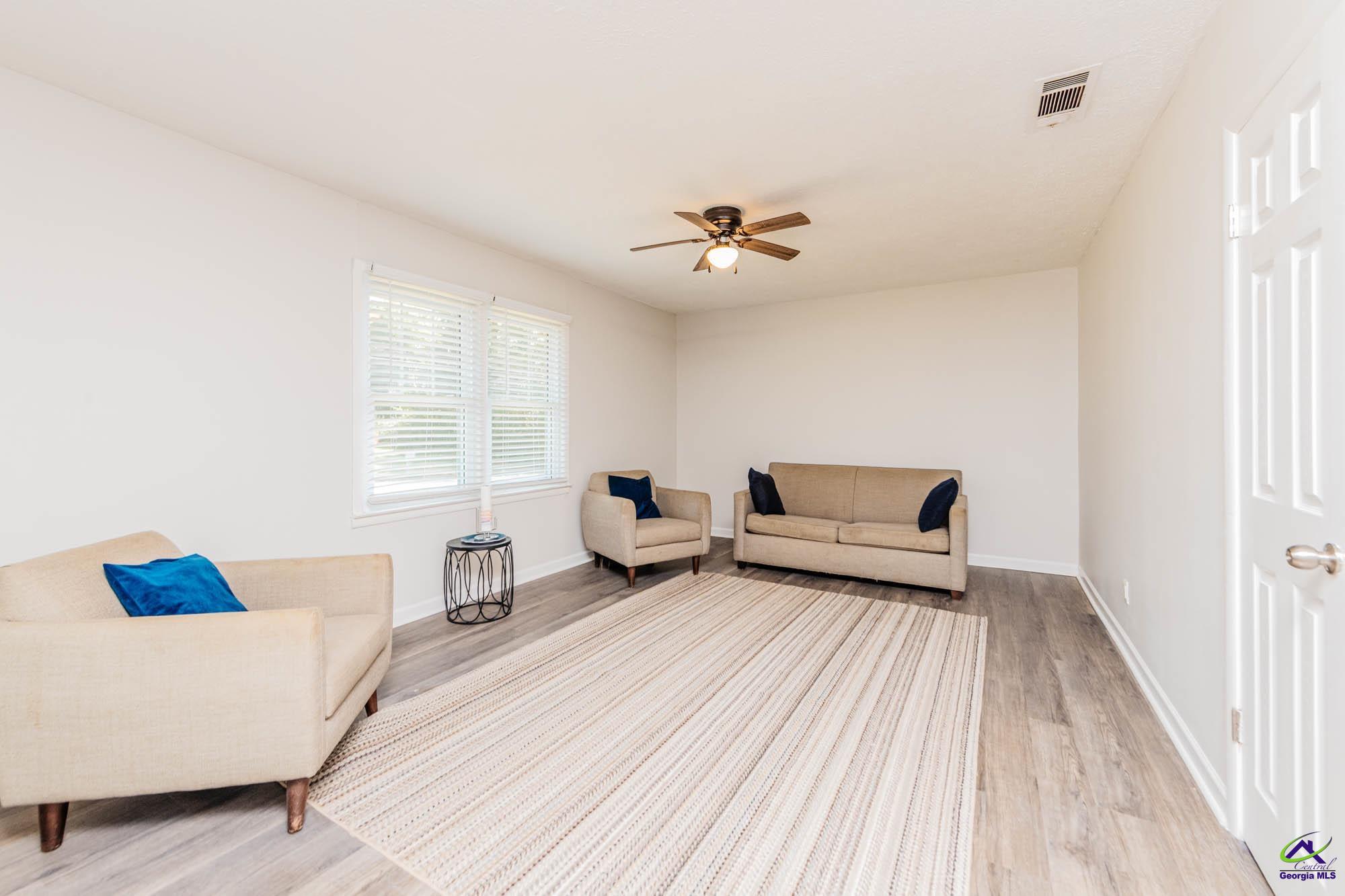 200 Lavender Street