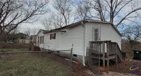 151 buckeye Road Fort Valley GA 31030