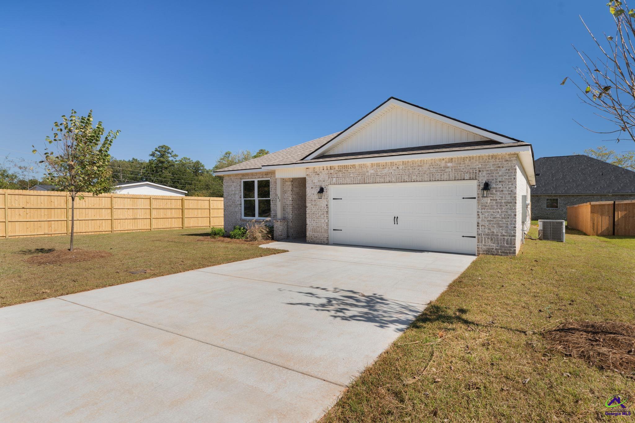 103 Hunt's Landing Drive