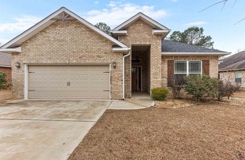 203 Londie Lane Perry GA 31066