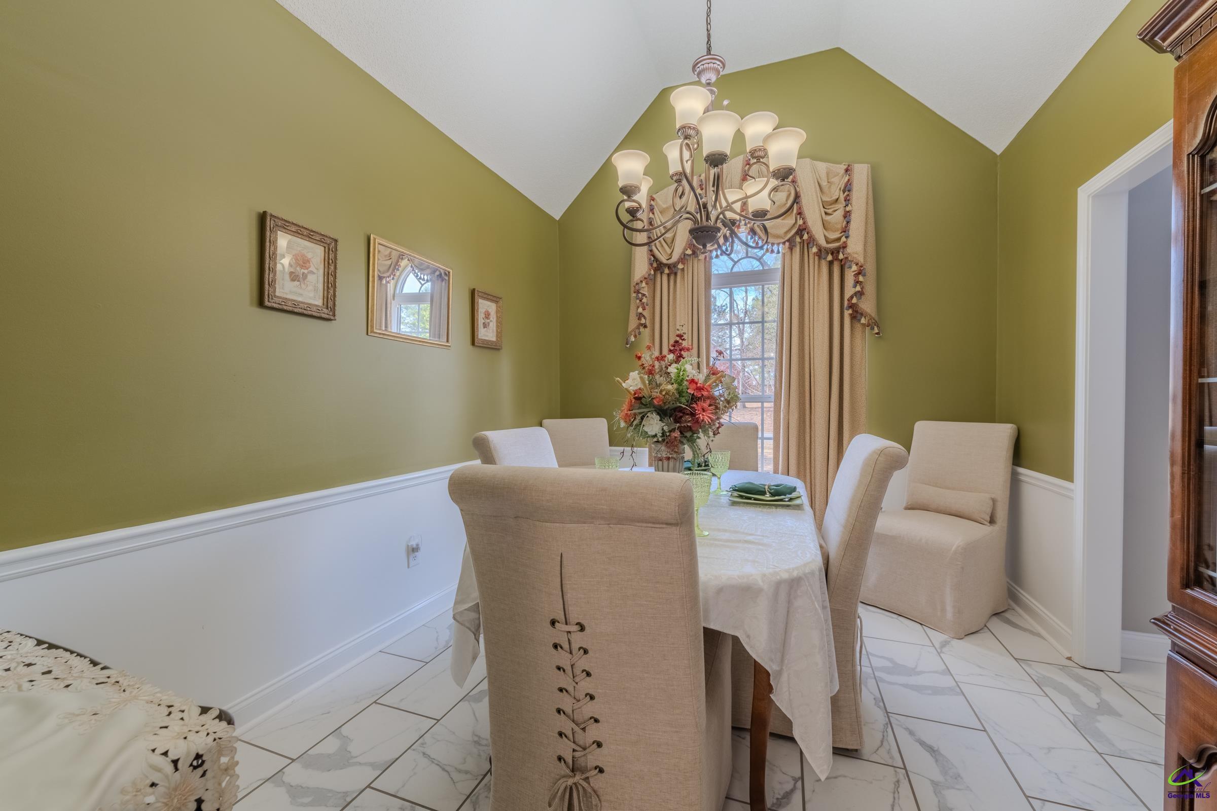 118 Quinelle Dr