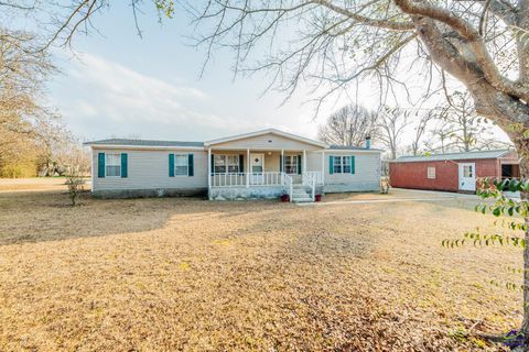 230 Piney Grove Rd Kathleen GA 31047