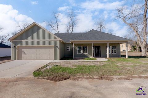 134 Easy Street Cochran GA 31014