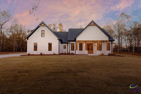 6975 Columbus Road Lizella GA 31052