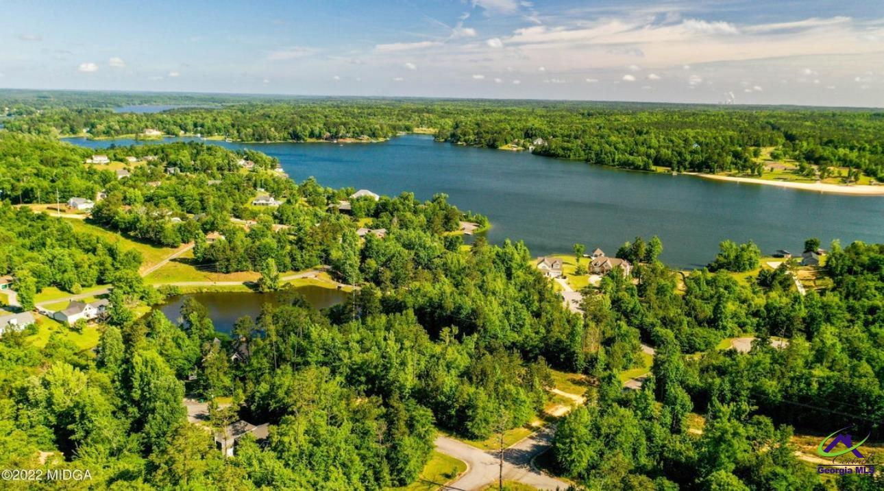 2278 Lake Helen Court