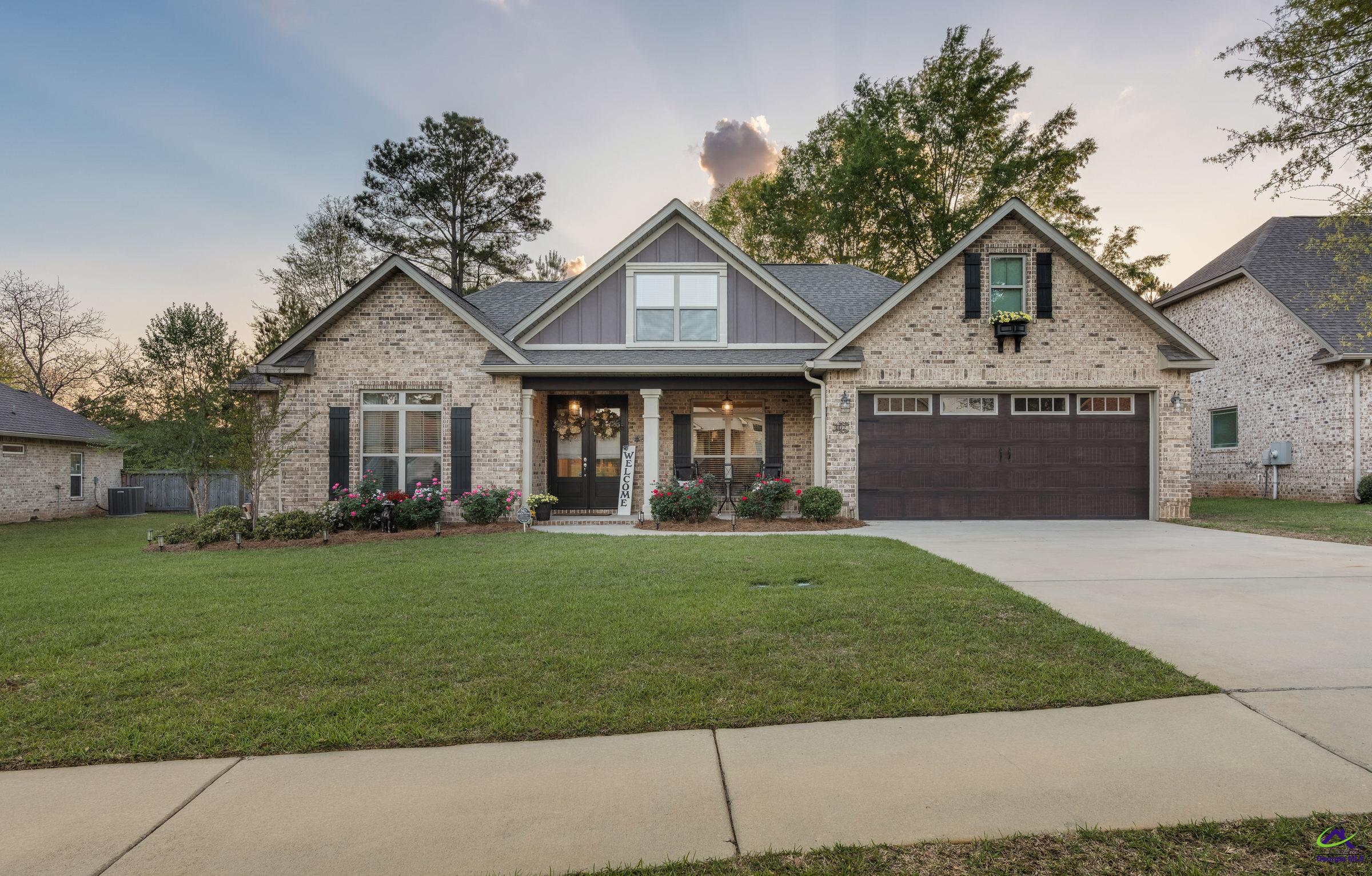 102 Swainsons Court