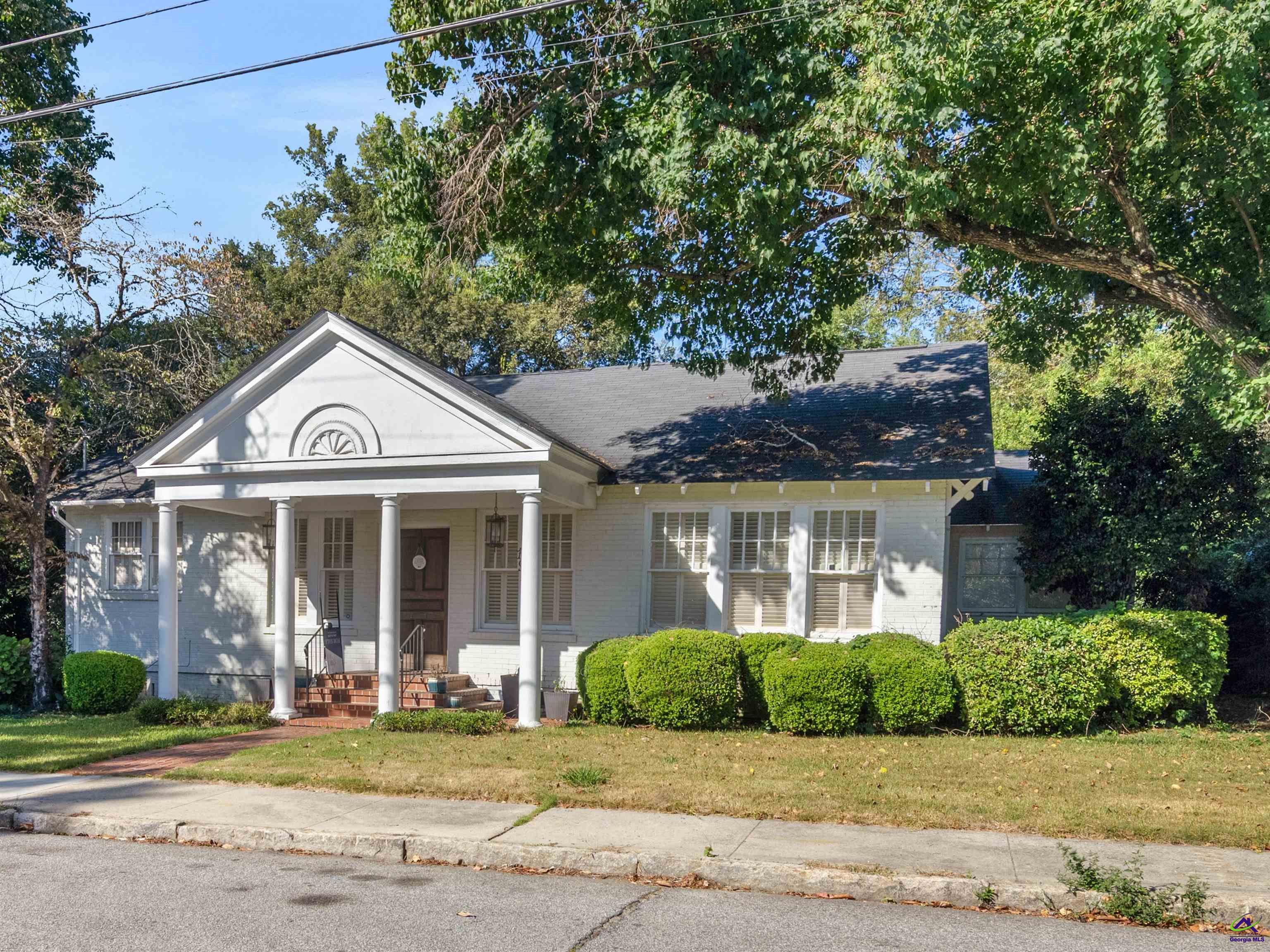 192 Corbin Avenue
